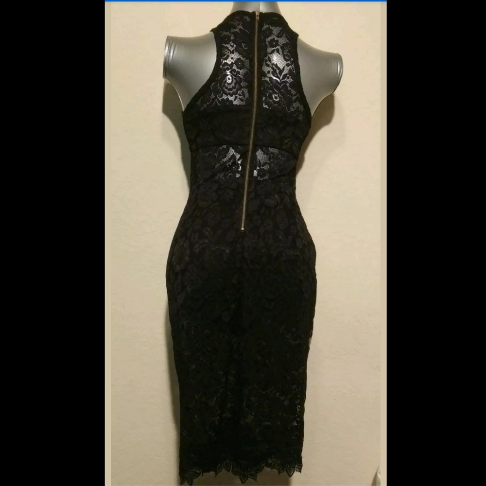 Dress - Picture 3 of 3